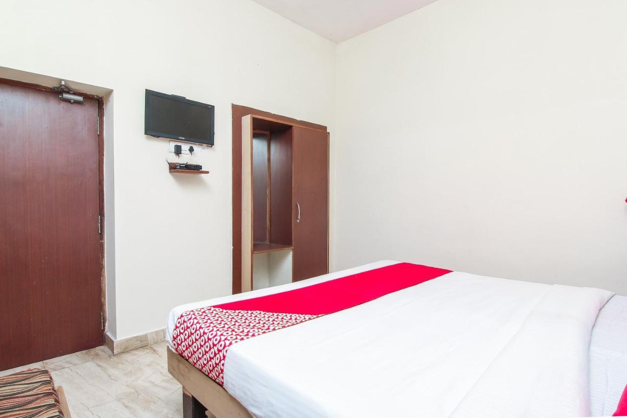 Lukergunj Holidays Prayagraj Exterior photo